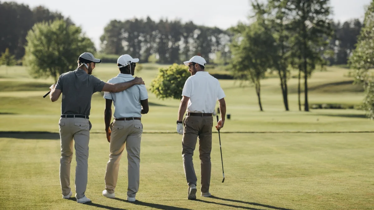 31-year-old professional golfer stars in Michelob Ultra Organic Seltzer’s 2022 Super Bowl commercial